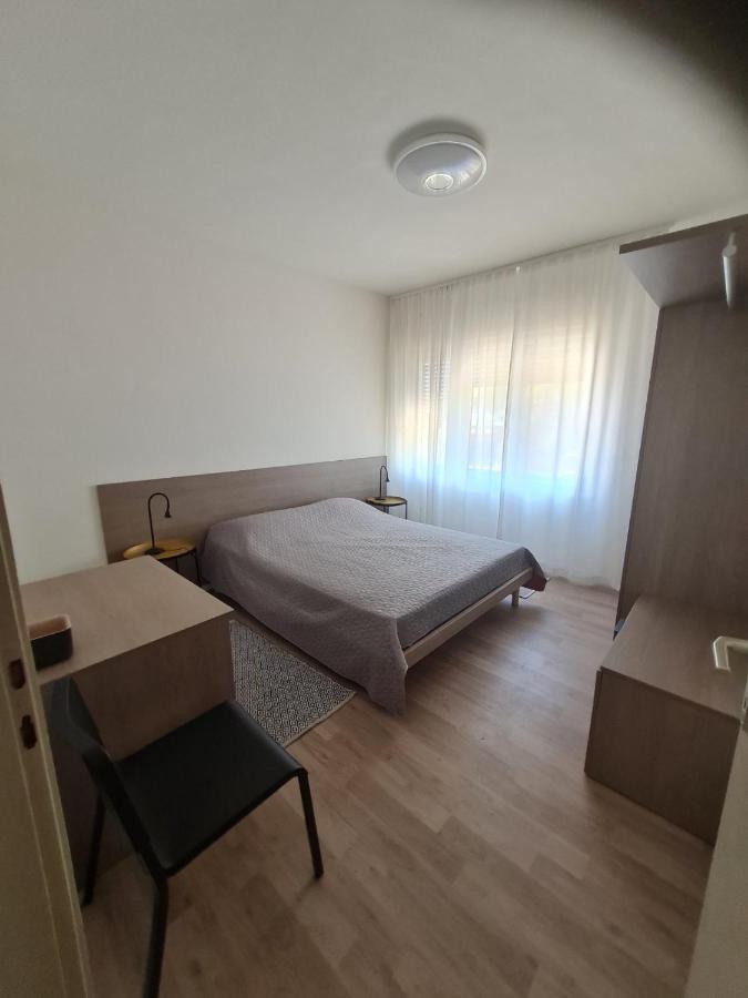 Lovrečica Apartments Bianca מראה חיצוני תמונה